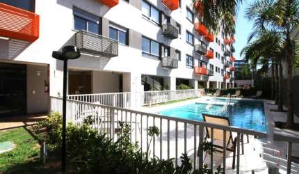 Apartamento 2 dormitórios/suíte e vaga dupla no bairro Farroupilha