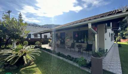 Casa com 3 quartos à venda no Ribeirão Clara, Pomerode , 196 m2 por R$ 998.000