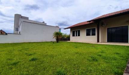 Casa comercial com 1 sala à venda em Dos Estados, Timbó , 150 m2 por R$ 750.000