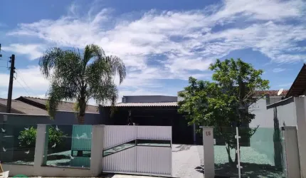 Casa com 4 quartos à venda no Estados, Indaial , 200 m2 por R$ 450.000