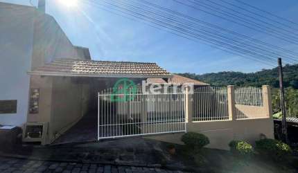 Casa com 2 quartos à venda no Encano do Norte, Indaial , 156 m2 por R$ 273.000