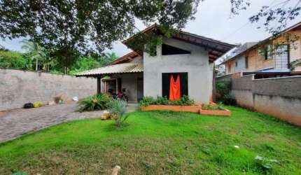 Casa com 3 quartos à venda no Tapajós, Indaial , 185 m2 por R$ 400.000