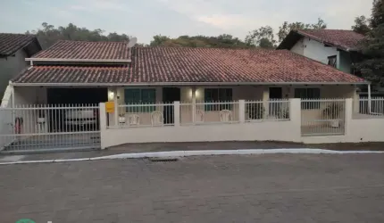 Casa com 2 quartos à venda no Encano do Norte, Indaial , 220 m2 por R$ 450.000