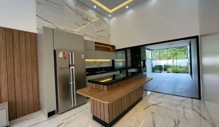 Casa de alto padrão à venda em Potecas - São José