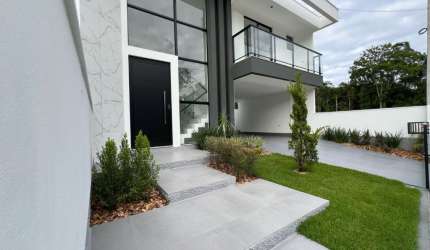 Casa com 4 dormitórios à venda, 190 m² por R$ 1.080.000,00 - Forquilhas - São José/SC