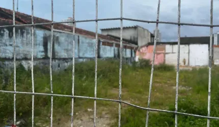Lindo terreno à venda, 928 m² por R$ 4.000.000 - Aviação - Praia Grande/SP