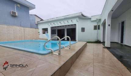 Casa com 5 dormitórios à venda, 210 m² por R$ 900.000,00 - Solemar - Praia Grande/SP