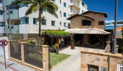 Casa duplex 2 dormitórios