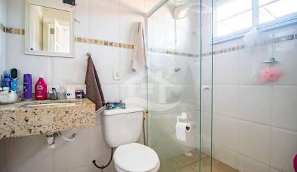 Casa Sobrado à venda com piscina, 3 quarto(s),  sendo 1 suíte(s)  no bairro Beira Mar, 900 metros da praia, Peruíbe-SP