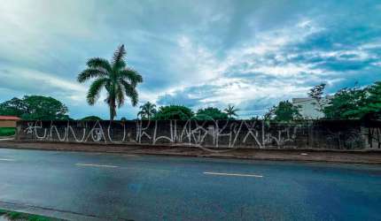 Terreno Amplo à venda , ,   no bairro Três Marias, 1200 metros da praia, Peruíbe-SP