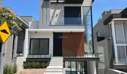 Casa à Venda por R$1.985.000,00, 257,00m² - Centro - Gravataí, RS