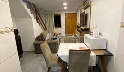 Sobrado à Venda por R$240.000,00, 60,00m² - neopolis - Gravataí, RS