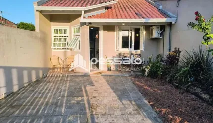 Casa à Venda por R$350.000,00 - Parque dos Anjos - Gravataí, RS