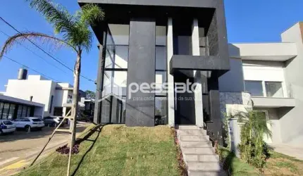Casa à Venda por R$1.390.000,00 - Jansen - Gravataí, RS