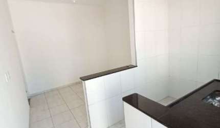 Oportunidade única! Casa com 2 quartos, totalmente reformada, em bairro nobre, perto de tudo que você precisa. Não perca essa chance! á venda na Imobiliaria Consulte Imoveis.