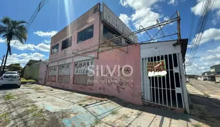 Excelente oportunidade para investidores em Taguatinga, prédio bem localizado com 270m²