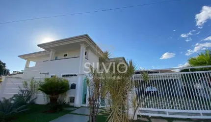 Casa com 5 suítes, QI 08 - Lago Norte, Brasília-DF
