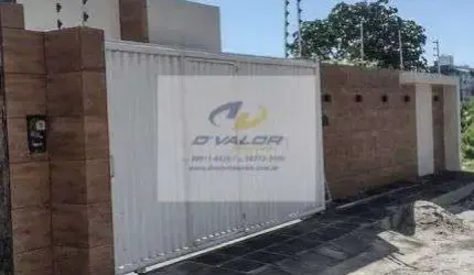 Casa no Portal do Sol com 360m²