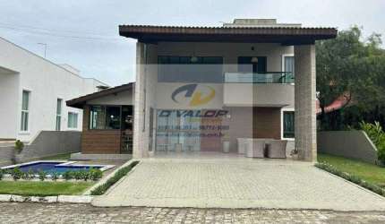 Vendo Casa Mobiliada, em Condomínio Fechado, com 300m², 5 suítes + DCE, área gourmet e 3 vagas