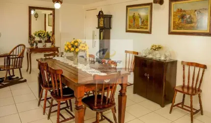 Vendo apartamento todo com móveis planejados, com 150m², 3 qrts s/ 3 suítes + DCE, sala p/ ambientes e 2 vagas