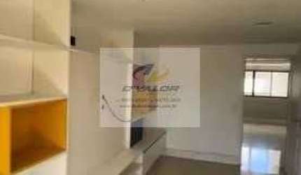 Vendo Apartamento com 254 m², 4 quartos s/ 2 suítes + DCE, sala p/ 3 ambientes e 4 vagas