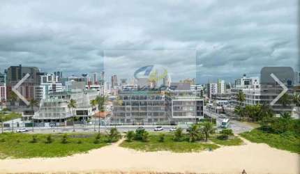 Vendo Flat Cobertura na Av beira mar, com 56m², 2 Quartos, Varanda com Jacuzzi e Área Gourmet, 2 vagas