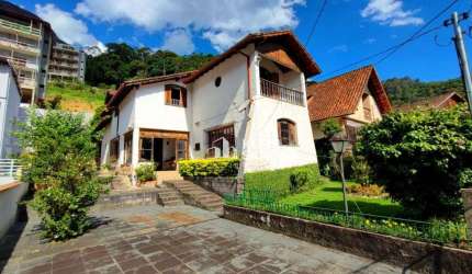 Casa à venda, 268 m² por R$ 900.000,00 - Cônego - Nova Friburgo/RJ