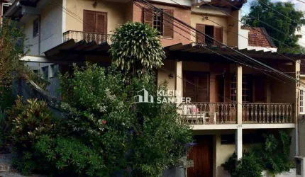 Casa à venda, 385 m² por R$ 1.100.000,00 - Centro - Nova Friburgo/RJ