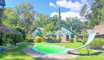 Chácara com 2 Chalés à venda, 3357 m² por R$ 550.000 - Lumiar - Nova Friburgo/RJ