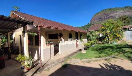 Casa com 3 dormitórios à venda, 80 m² por R$ 357.000,00 - Parada Folly - Nova Friburgo/RJ