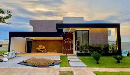 Casa com 4 dormitórios à venda, 394 m² por R$ 3.000.000,00 - Residencial Campo Camanducaia - Jaguariúna/SP