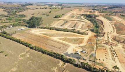 Terreno à venda, 250 m² por R$ 220.000,00 - Residencial Villa Florence - Elias Fausto/SP