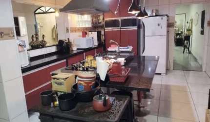 Sobrado com 3 quartos, Jardim Ismênia, São José dos Campos - R$ 430 mil, Cod: 69861272