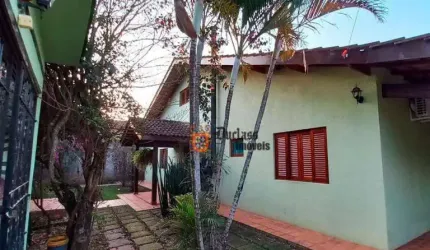 Chácara com 3 dormitórios à venda, 1100 m² por R$ 2.340.000,00 - Jardim Estância Brasil - Atibaia/SP