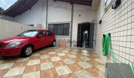 Casa com 3 dormitórios à venda, 100 m² por R$ 590.000 - Ocian - Praia Grande/SP