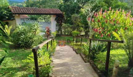 Chácara com 3 dormitórios à venda, 1200 m² por R$ 599.000,00 - Dos Tenentes - Extrema/MG