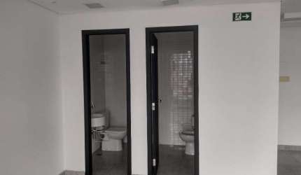 Sala comercial com 2 salas para alugar na Avenida Ephigênio Salles, 2574, Aleixo, Manaus, 102 m2 por R$ 9.906
