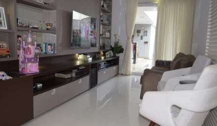 Casa com 3 quartos à venda na Rua Santa Cruz, Flores, Manaus, 280 m2 por R$ 1.100.000