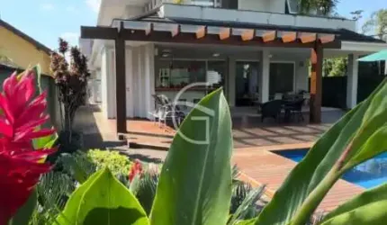 CASA NO AMÉRICA!