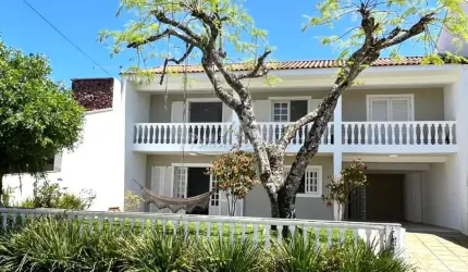 EXCELENTE SOBRADO - ATAMI NORTE