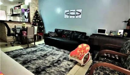 Excelente casa térrea em condomínio com 3 dormitórios e 1 suíte, em Cachoeirinha!