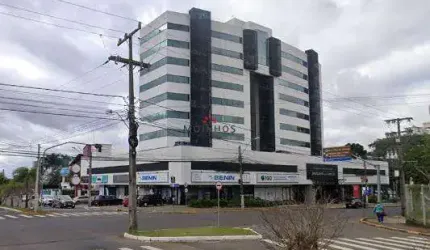 Vendo Sala no Centro empresarial Jardim do Lago em Canoas.