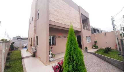 Aluga sobrado com 257m², 3 dormitórios, no bairro Igara em Canoas/Rs