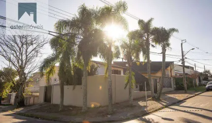 Casa de esquina com 3 quartos, suíte, 4 vagas - Pilarzinho - Curitiba/PR