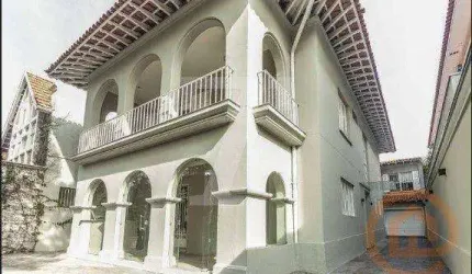 Casa com 4 dormitórios com 3 suítes, 450 m² - venda por R$ 12.800.000 ou aluguel por R$ 28.000/mês - Jardim Paulista - São Paulo/SP