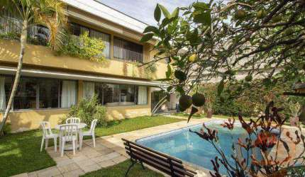 Casa com 4 dormitórios à venda, 358 m² por R$ 3.200.000 - Jardim Guedala - São Paulo/SP
