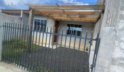Casa com 2 dormitórios para alugar por R$ 950,00/mês - Camacuã - Irati/PR