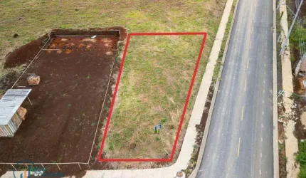 Terreno à Venda no Loteamento Lagoa Dourada
