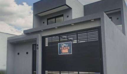 Sobrado com 3 dormitórios à venda, 168 m² por R$ 700.000,00 - Lagoa - Irati/PR