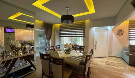 Casa com 4 dormitórios à venda, 416 m² por R$ 2.150.000,00 - Centro - Carambei/PR